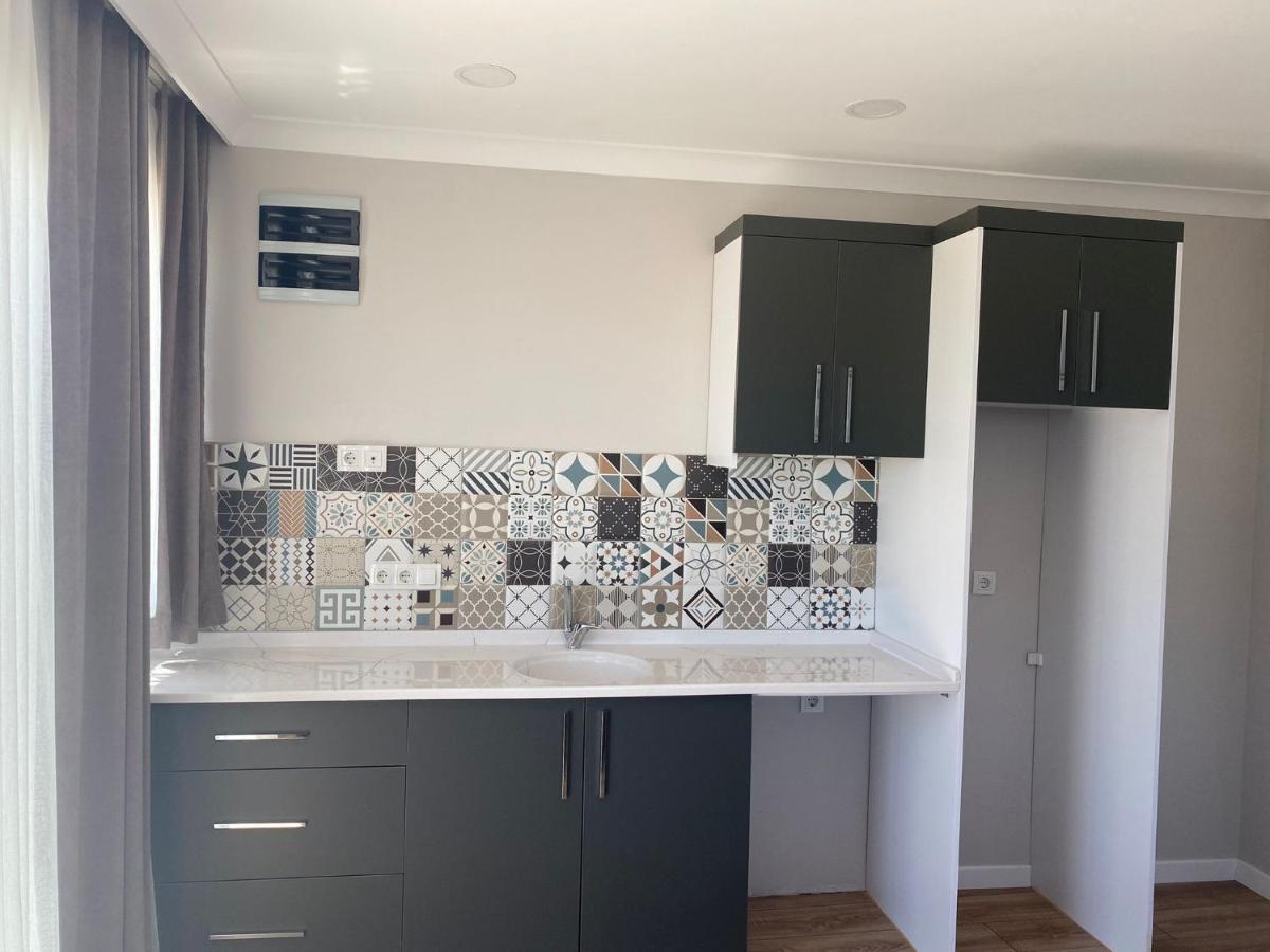 Venues Park Apart Suites Кешме Экстерьер фото